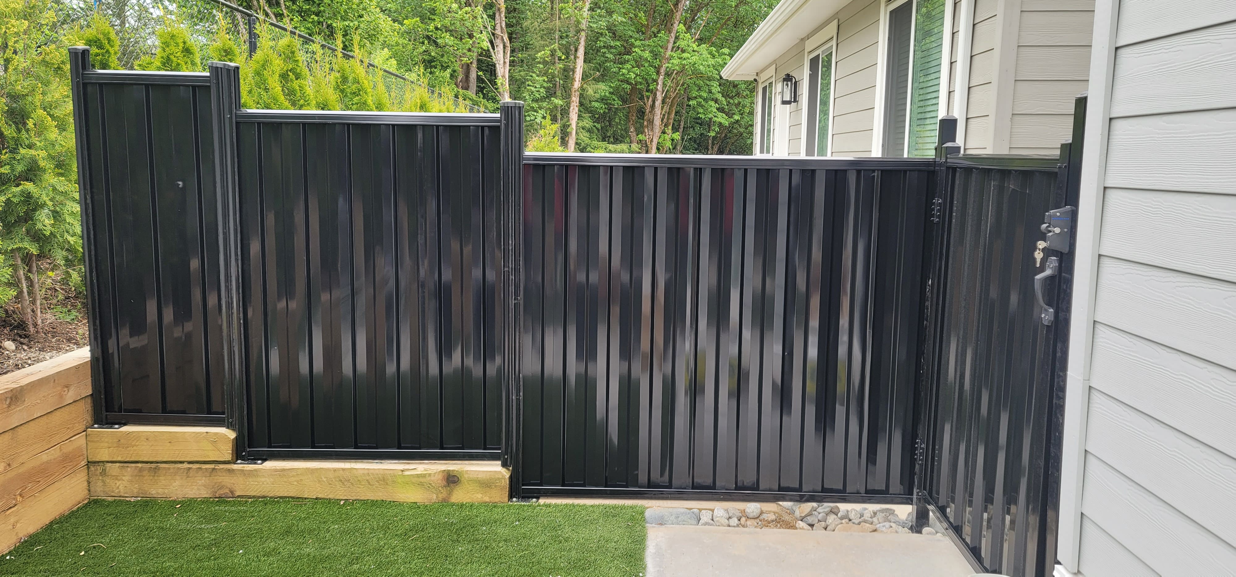 Black Metal Fence